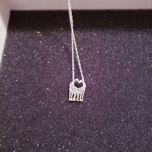 Giraffe Necklace